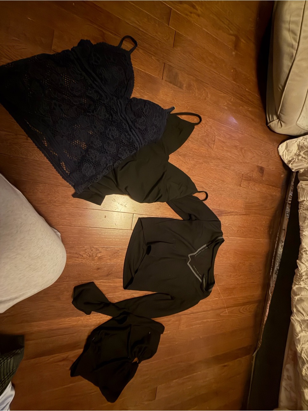 Bundle of going out tops Amazon, SHEIN, aerie